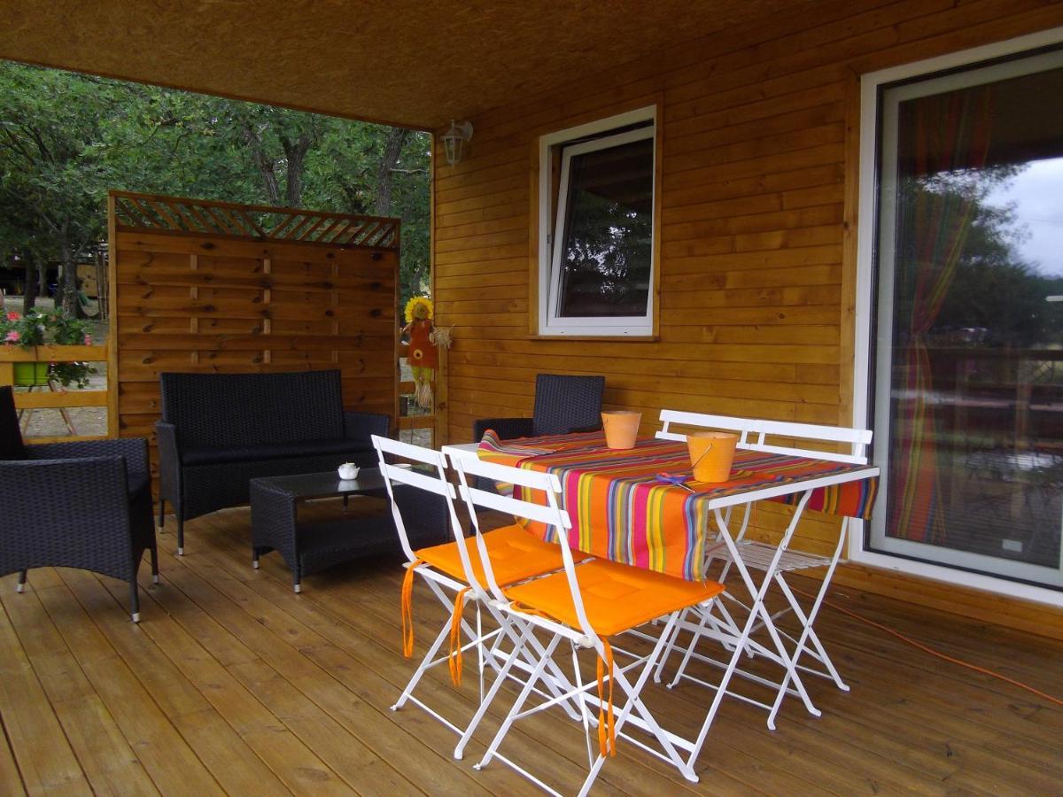 Chalet 2 Pers. + Bebe Montolieu Exterior photo