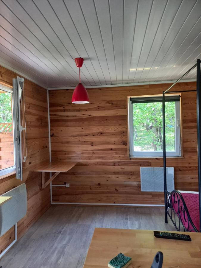 Chalet 2 Pers. + Bebe Montolieu Exterior photo